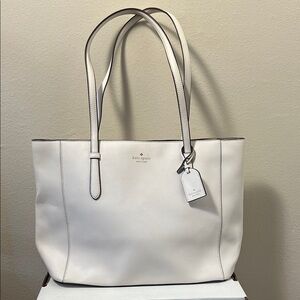 Kate Spade New York Schuyler Medium Tote